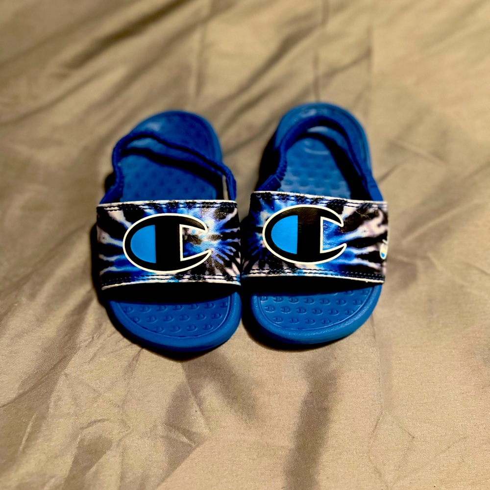 Champion toddler/baby Sandals - size 5